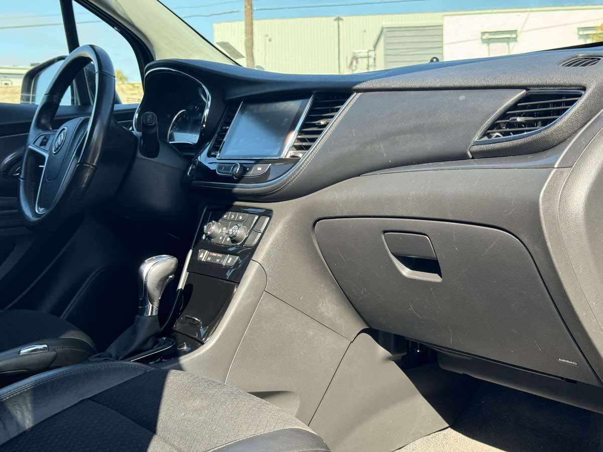 2017 Buick Encore Preferred photo 47