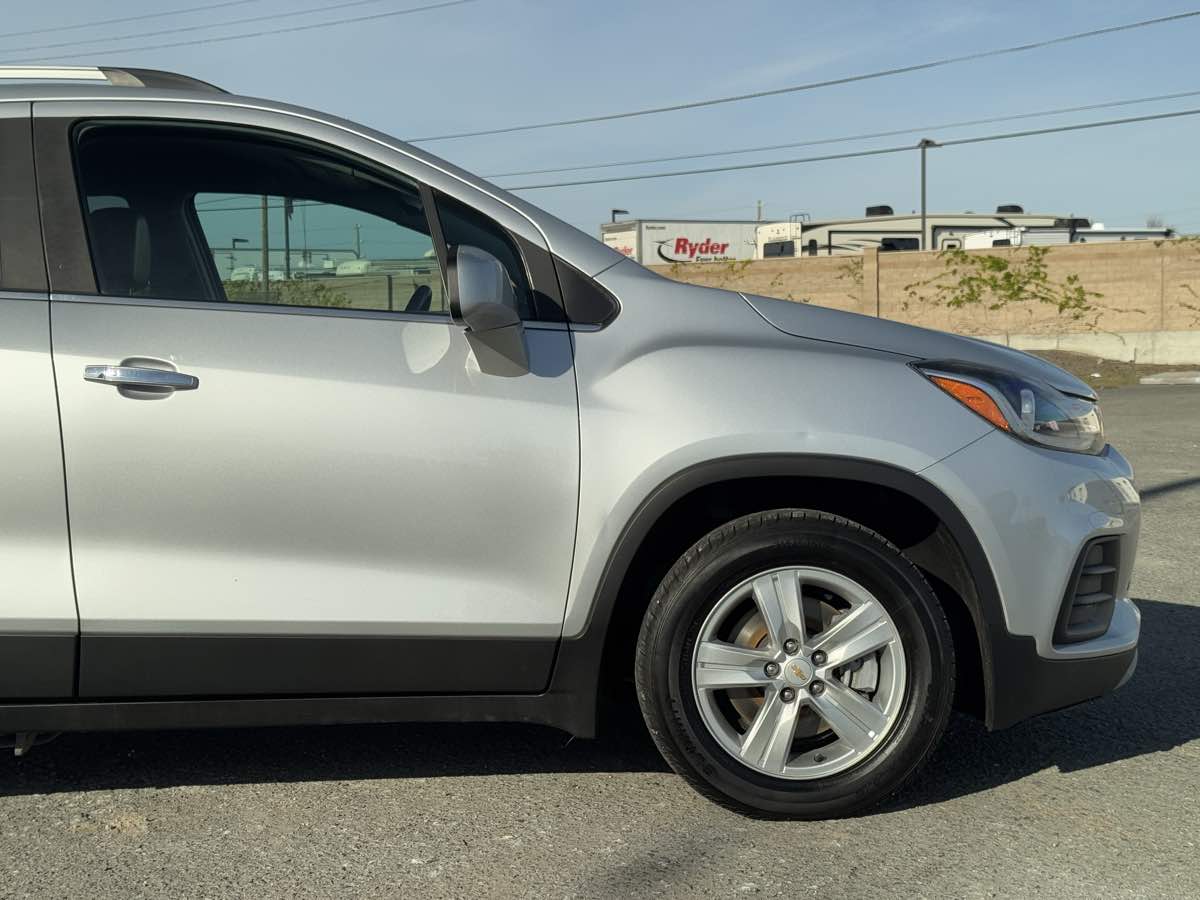 2019 Chevrolet Trax LT photo 9