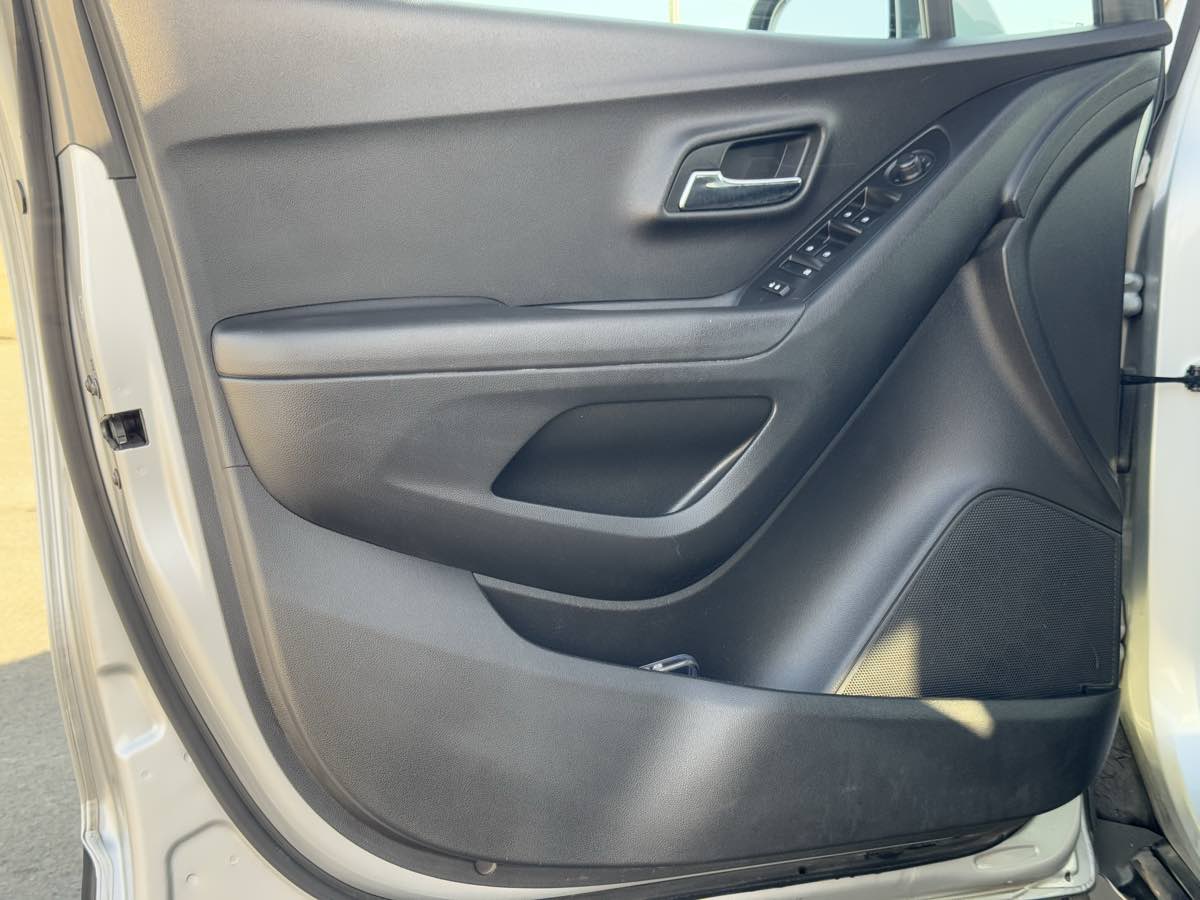 2019 Chevrolet Trax LT photo 20