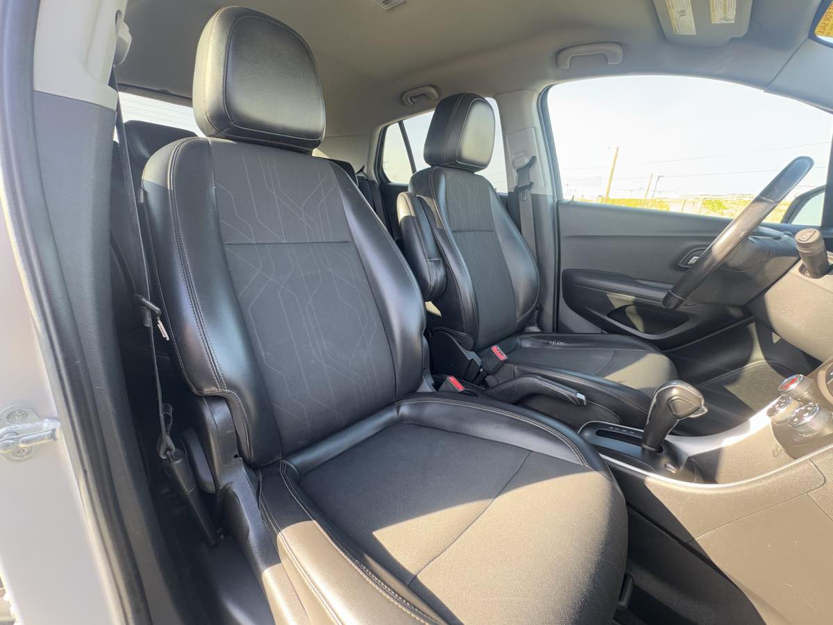 2019 Chevrolet Trax LT photo 25