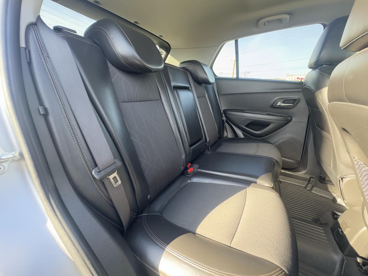 2019 Chevrolet Trax LT photo 26