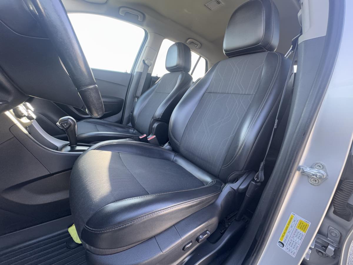 2019 Chevrolet Trax LT photo 29