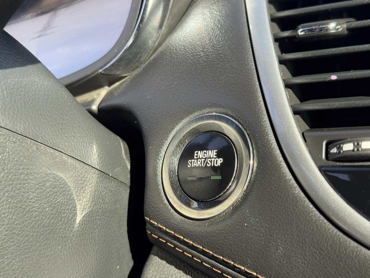 2019 Chevrolet Trax LT photo 38