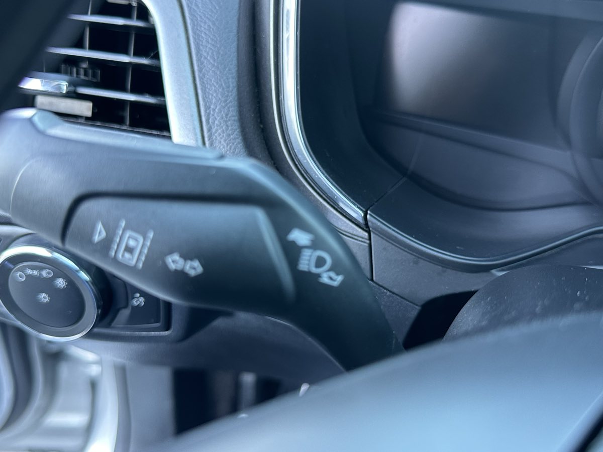 2020 Ford Fusion Hybrid SE photo 27