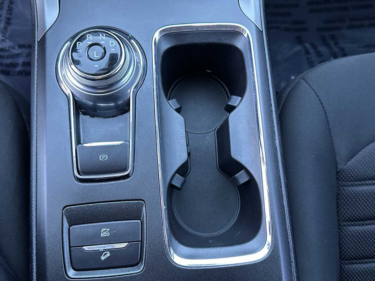 2020 Ford Fusion Hybrid SE photo 30