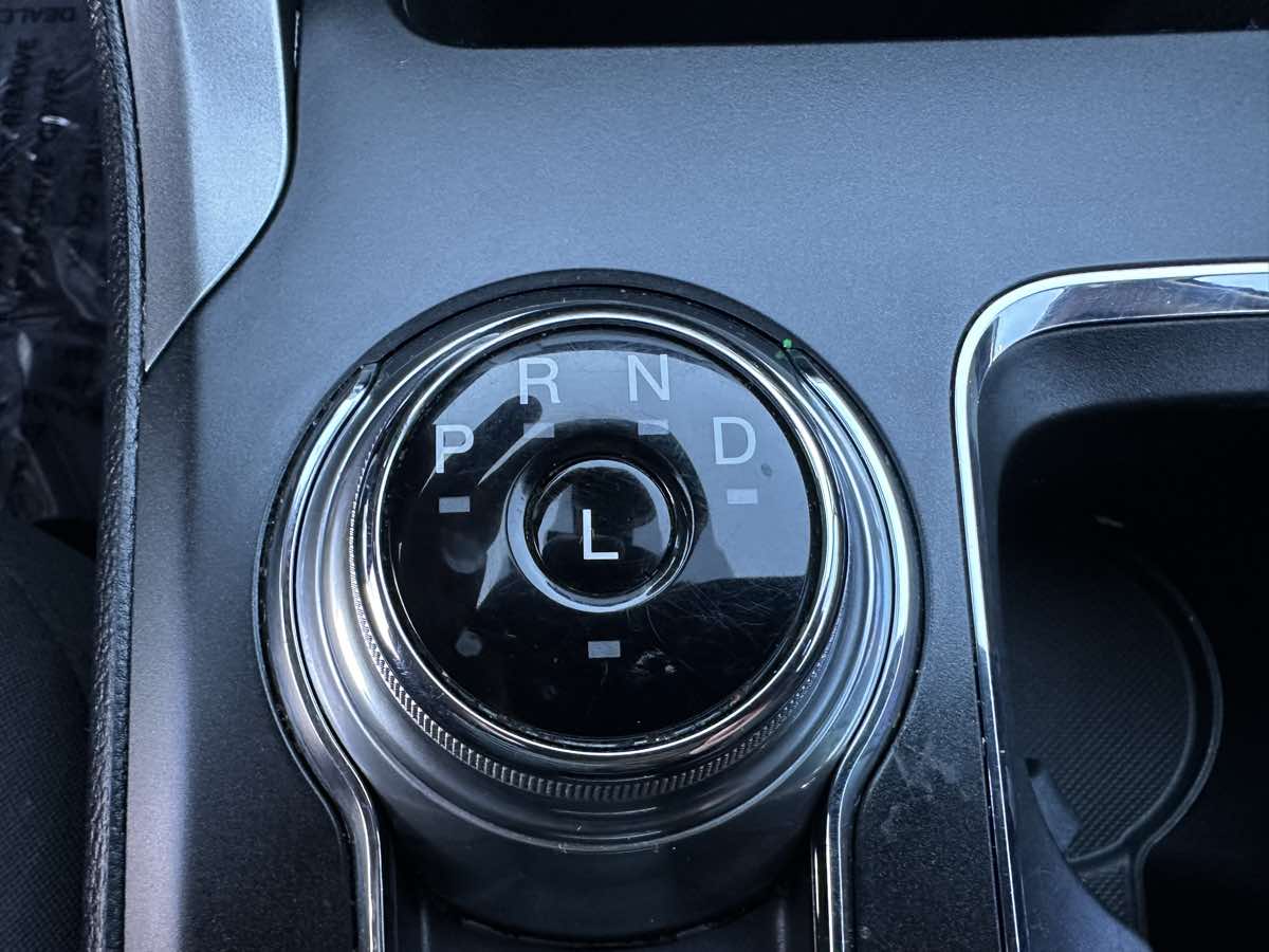 2020 Ford Fusion Hybrid SE photo 33