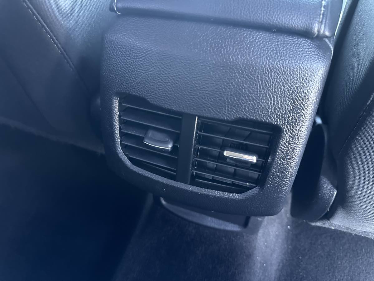 2020 Ford Fusion Hybrid SE photo 36