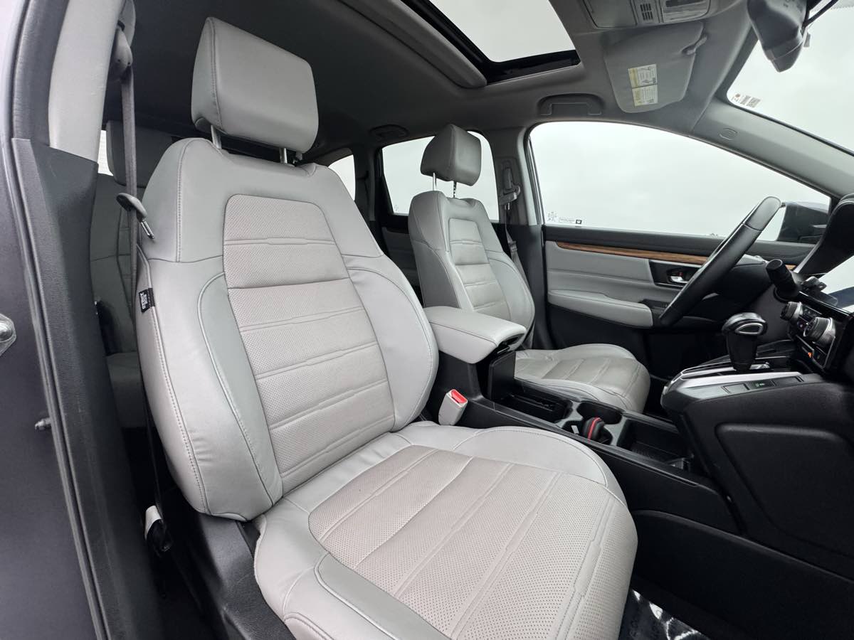 2017 Honda CR-V EX-L photo 29