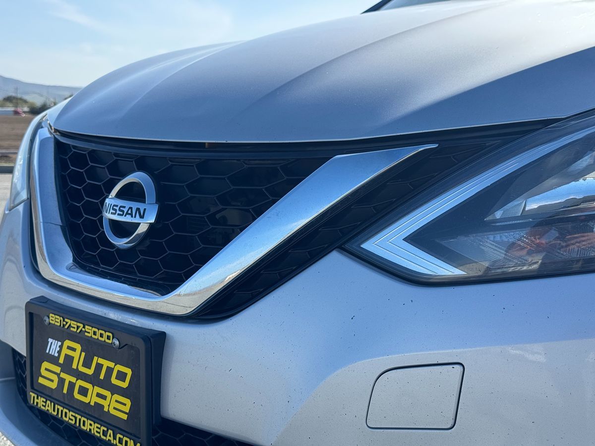 2018 Nissan Sentra S photo 14