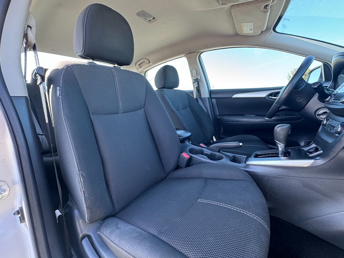 2018 Nissan Sentra S photo 23