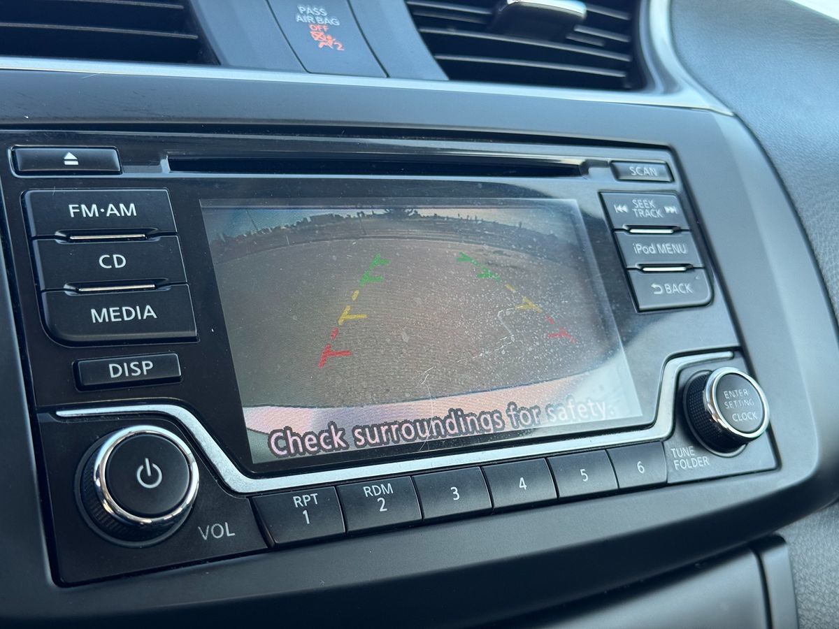 2018 Nissan Sentra S photo 35
