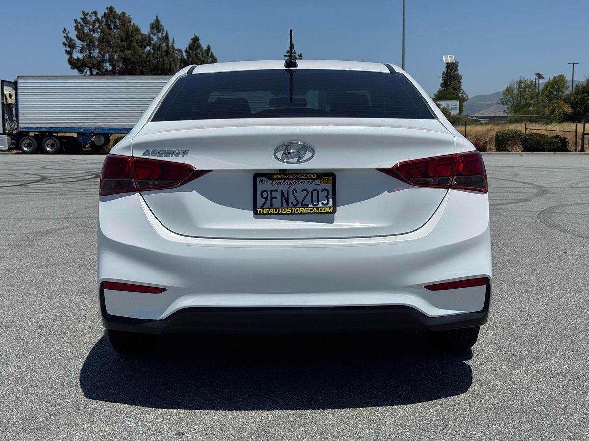 2020 Hyundai Accent SEL photo 5