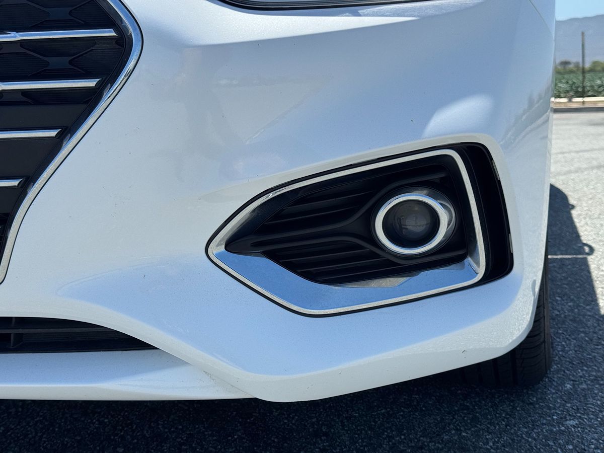2020 Hyundai Accent SEL photo 14