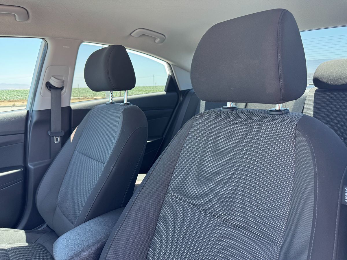 2020 Hyundai Accent SEL photo 29
