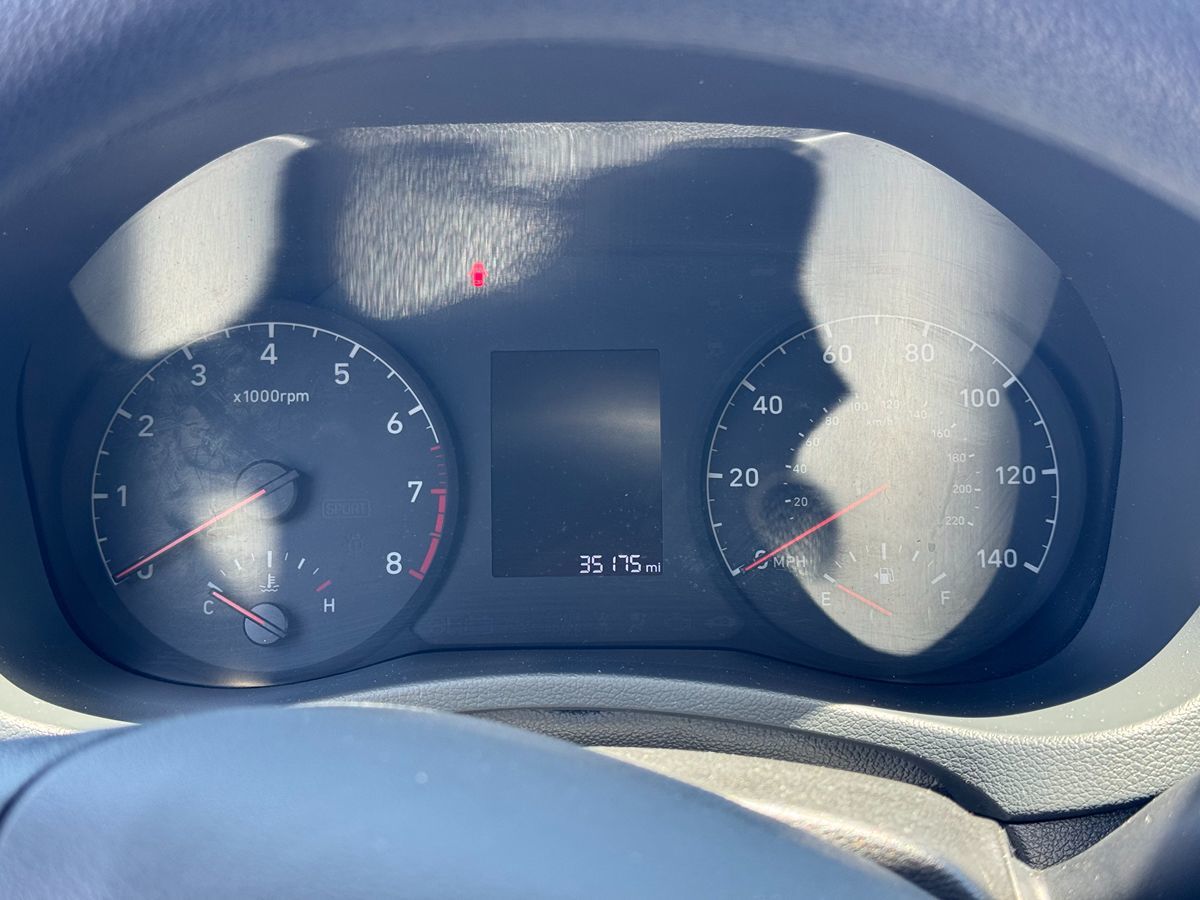 2020 Hyundai Accent SEL photo 34