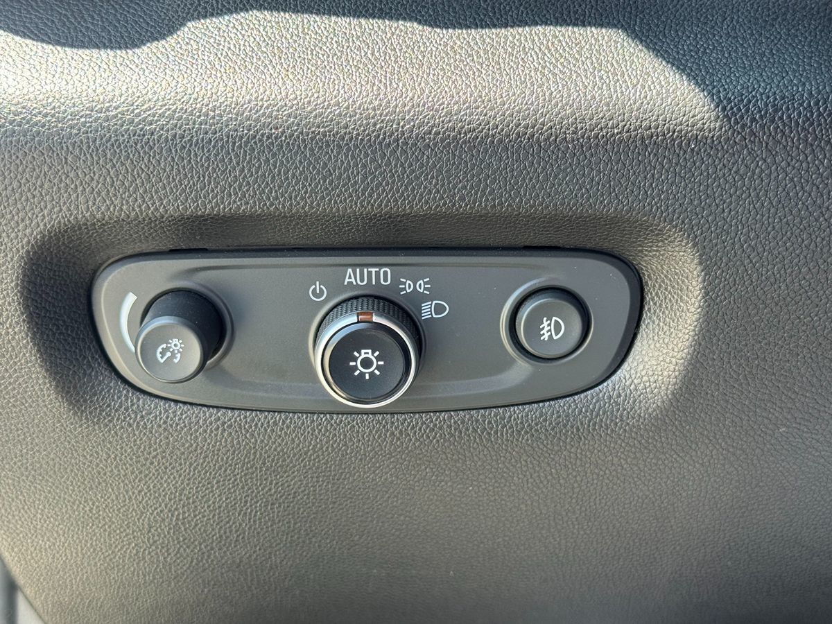 2019 Chevrolet Traverse Cloth photo 42