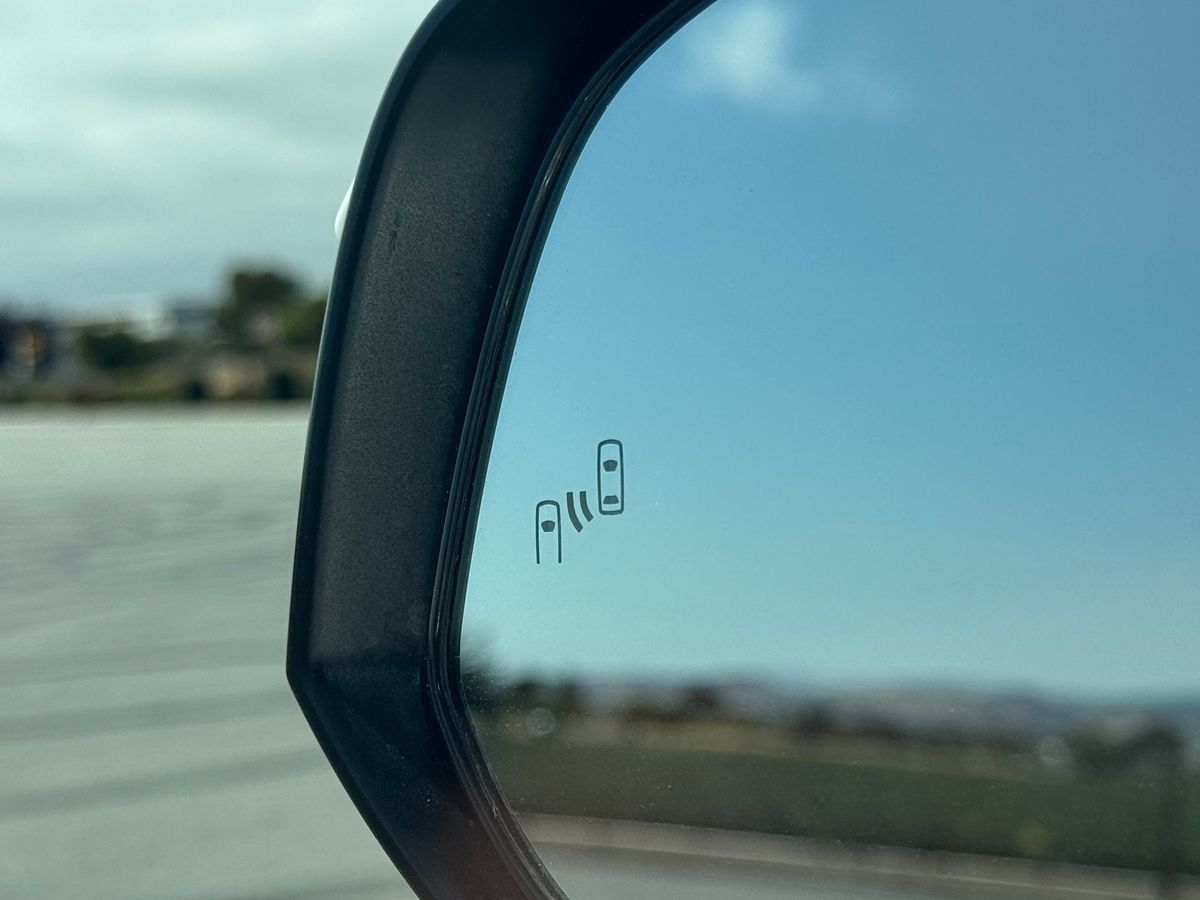 2017 Toyota RAV4 Limited photo 36