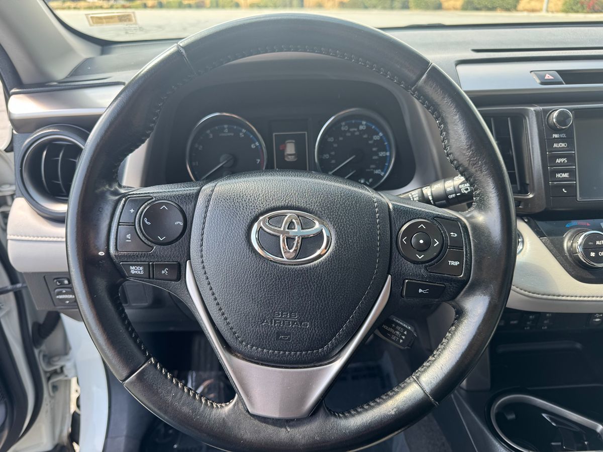 2017 Toyota RAV4 Limited photo 42