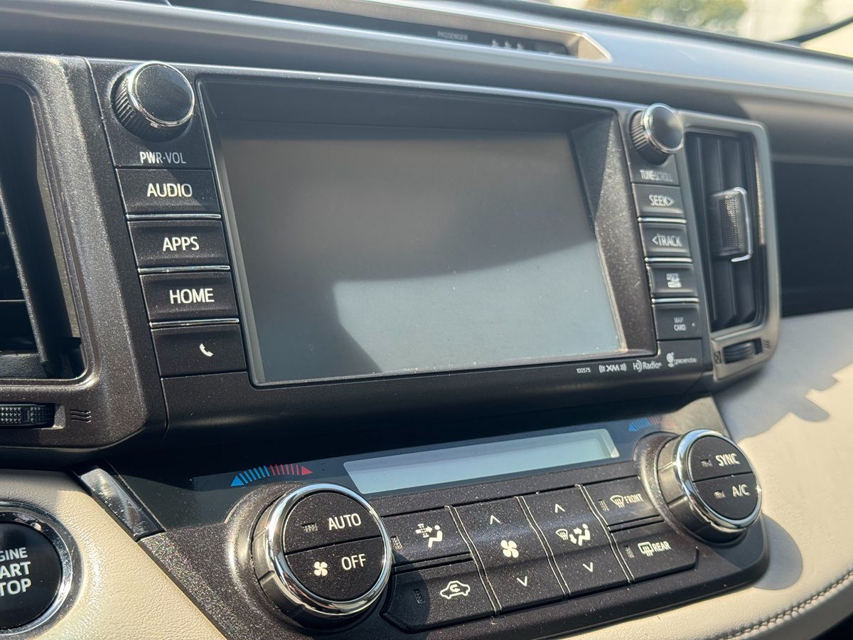 2017 Toyota RAV4 Limited photo 45