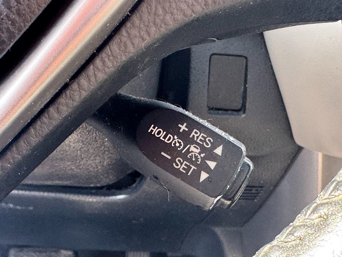 2017 Toyota RAV4 Limited photo 47
