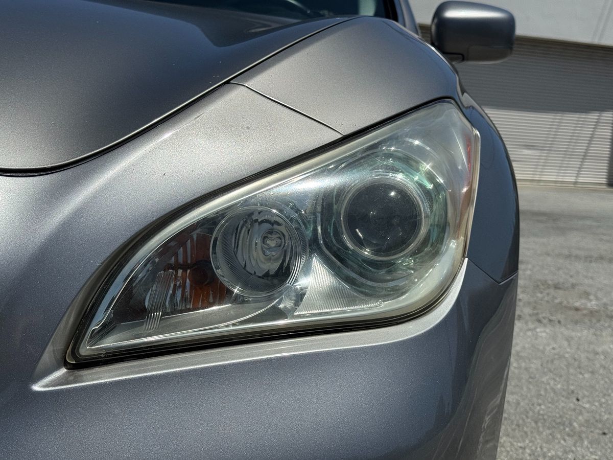 2011 Infiniti M37 photo 13