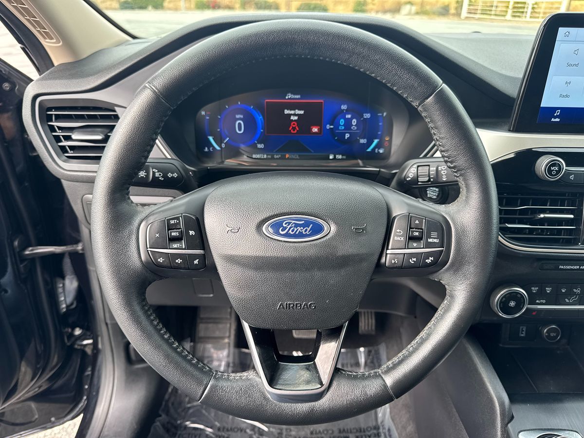 2020 Ford Escape SE Sport Hybrid photo 38