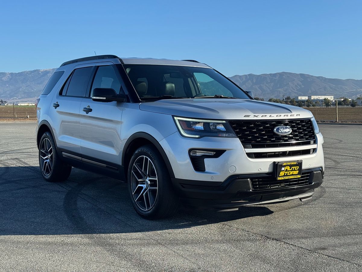 2018 Ford Explorer Sport photo 10