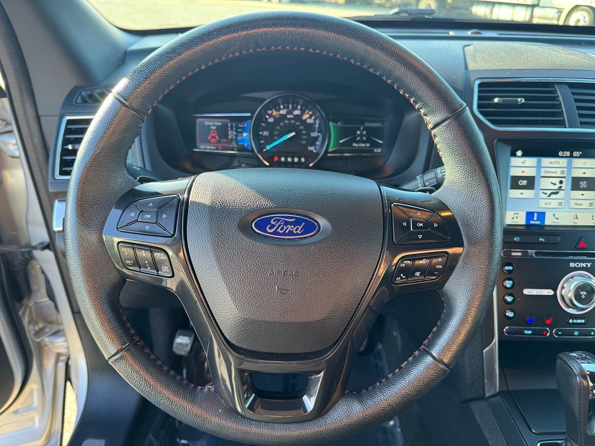 2018 Ford Explorer Sport photo 45