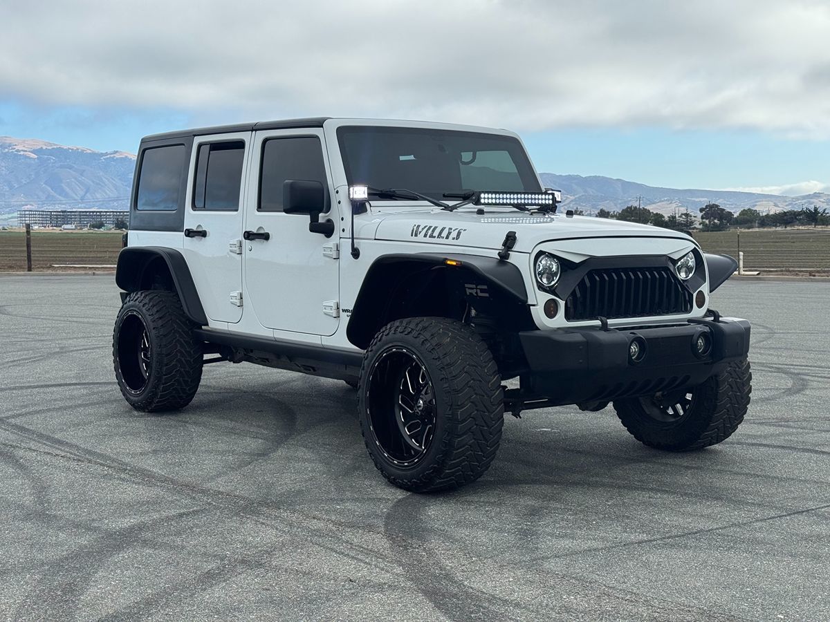 2016 Jeep Wrangler Unlimited Willys Wheeler photo 11