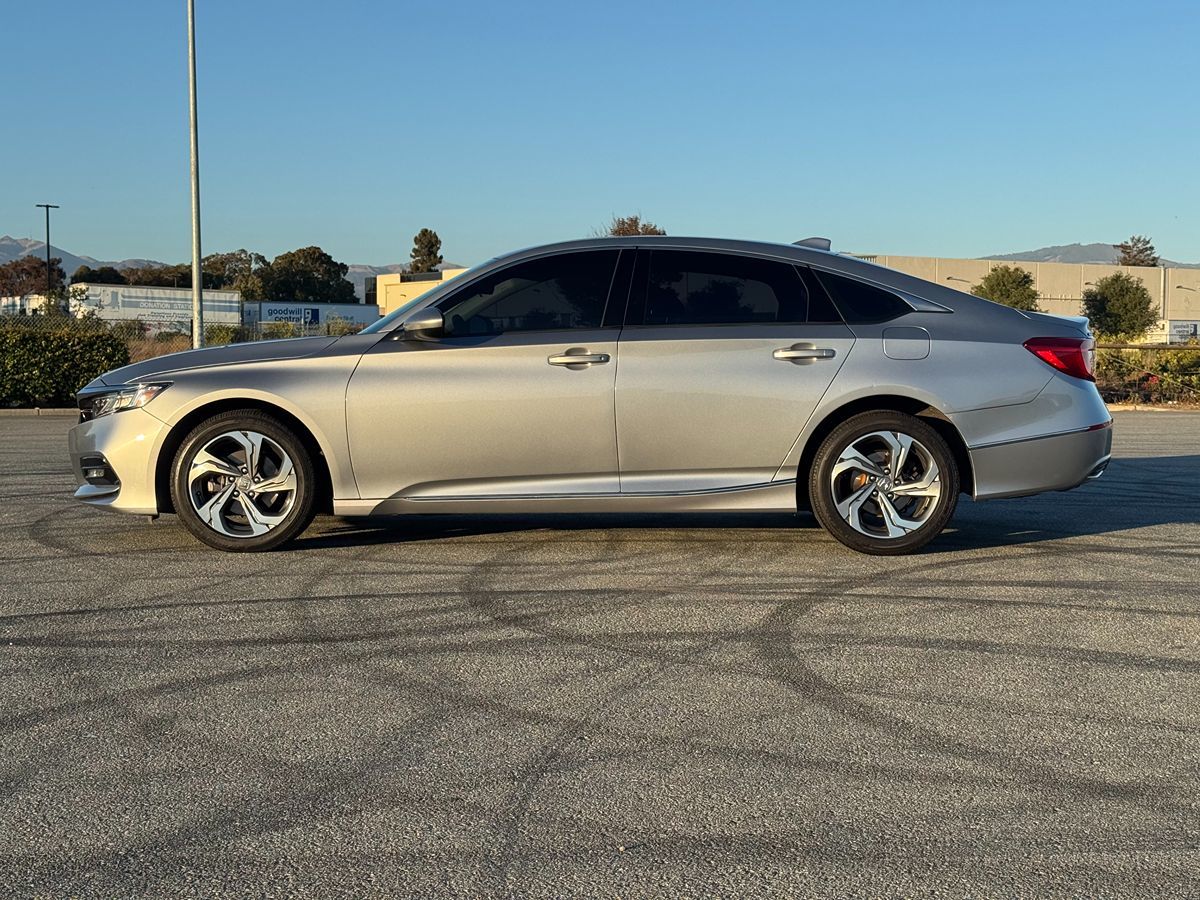 2019 Honda Accord EX 1.5T photo 4