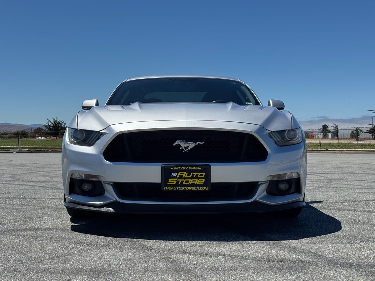 2017 Ford Mustang GT Premium photo 12