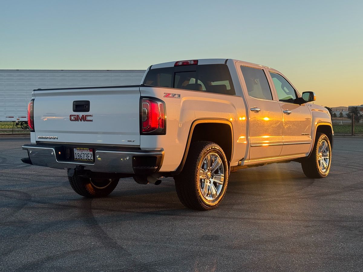 2017 Gmc Sierra 1500 SLT photo 7