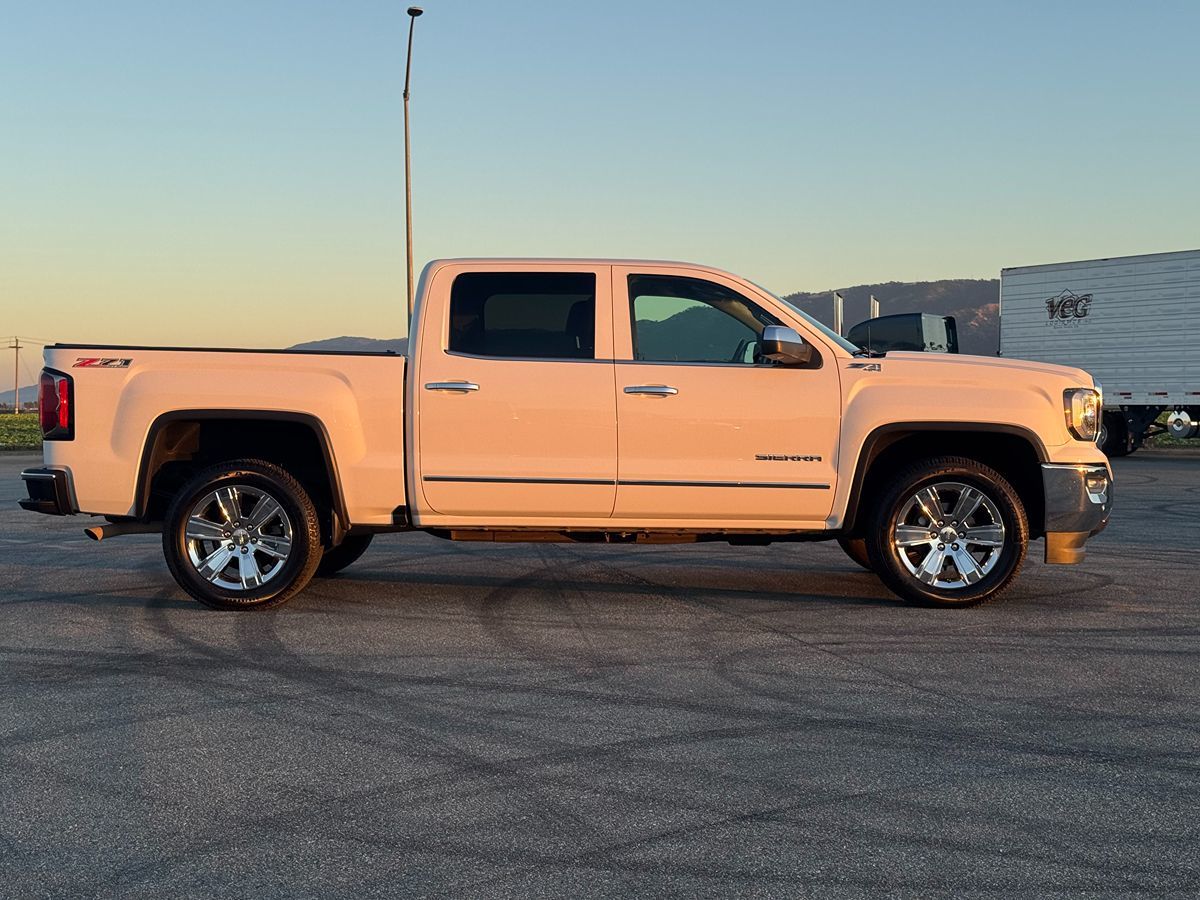 2017 Gmc Sierra 1500 SLT photo 10
