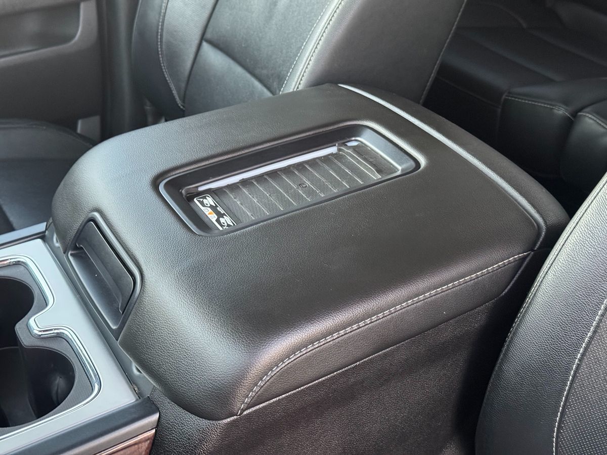 2017 Gmc Sierra 1500 SLT photo 38