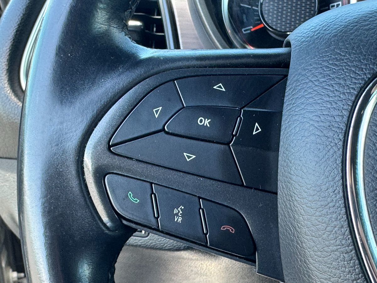 2018 Dodge Challenger SXT photo 29