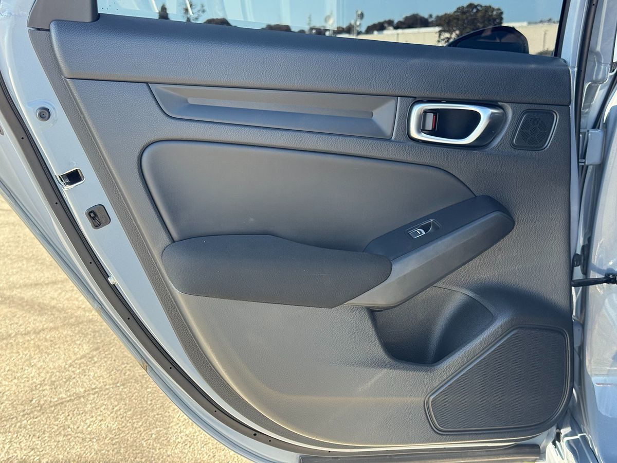 2022 Honda Civic Hatchback Sport photo 17