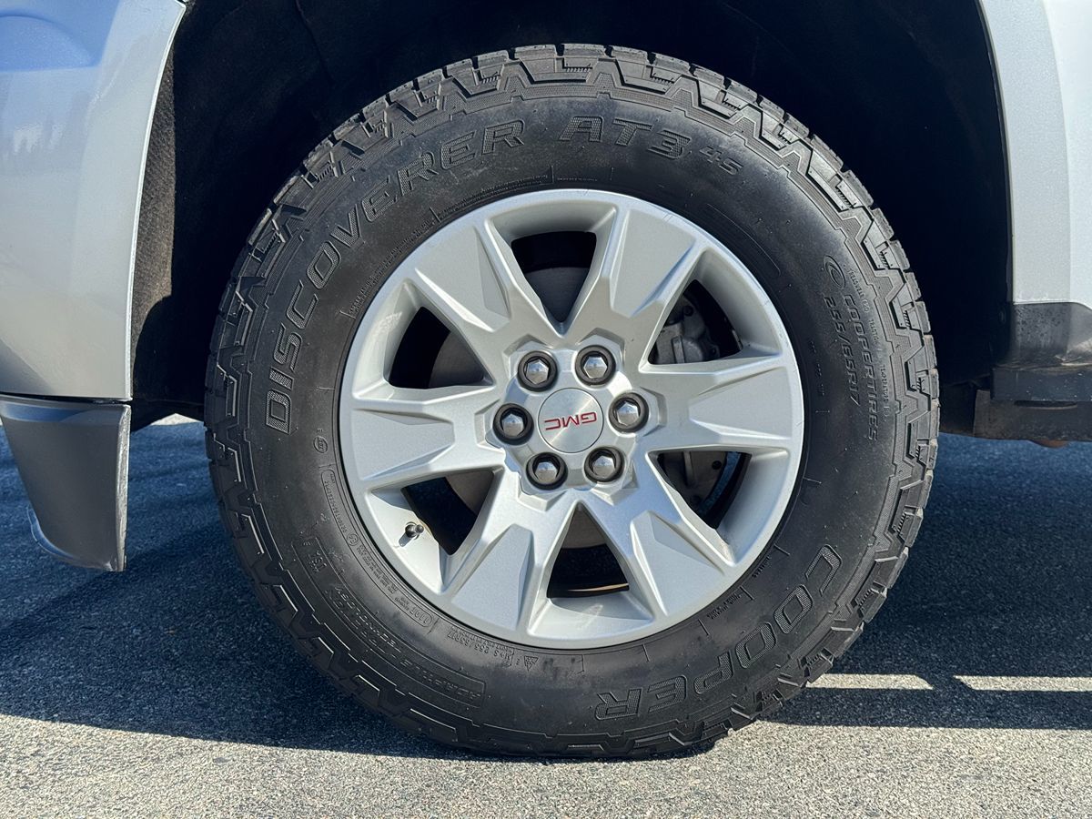 2018 Gmc Canyon SLE photo 14