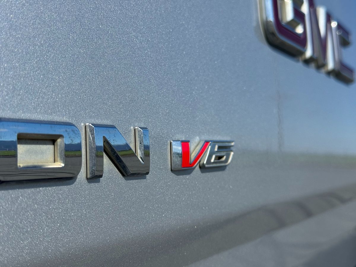 2018 Gmc Canyon SLE photo 17