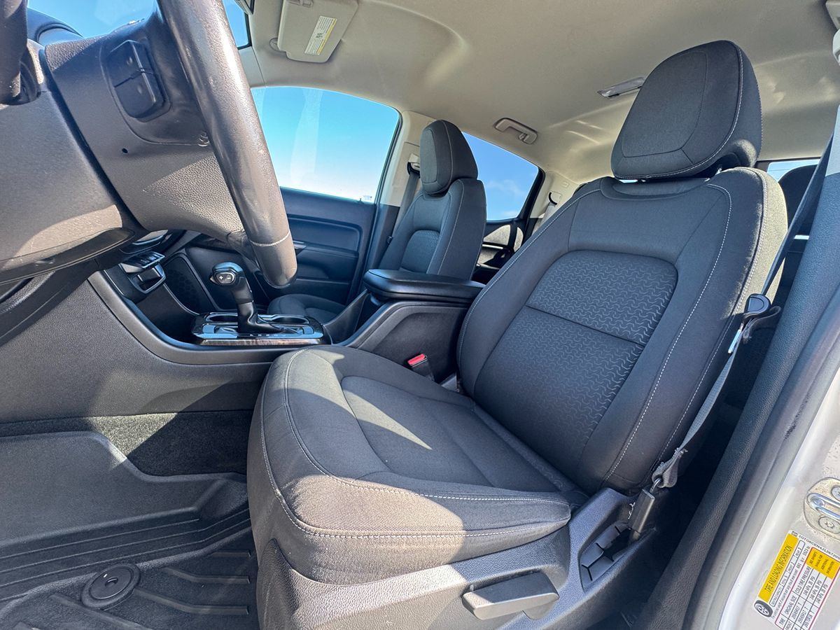 2018 Gmc Canyon SLE photo 25
