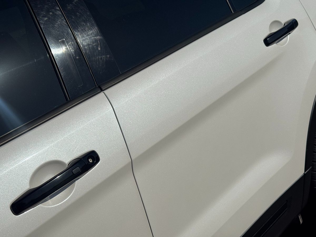 2018 Ford Explorer Sport photo 18