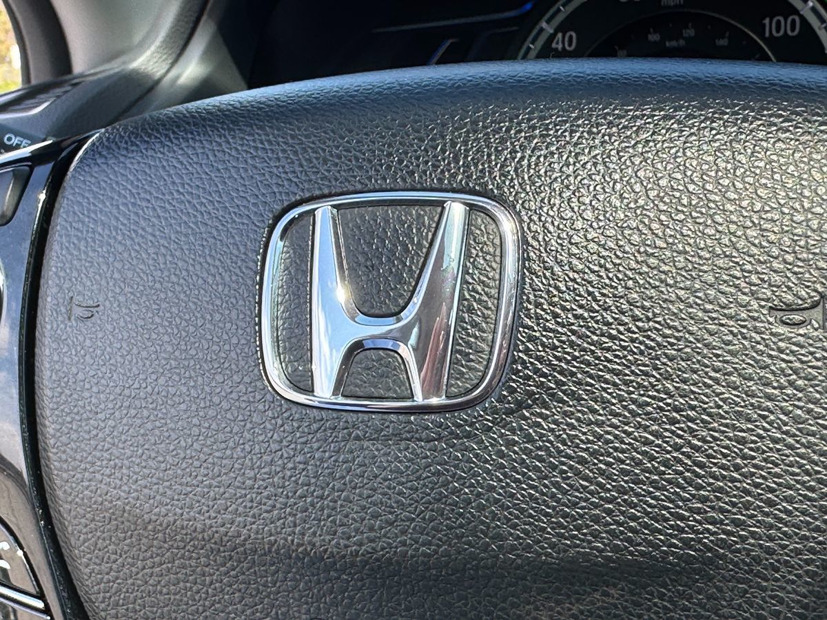 2014 Honda Accord Hybrid Touring photo 42