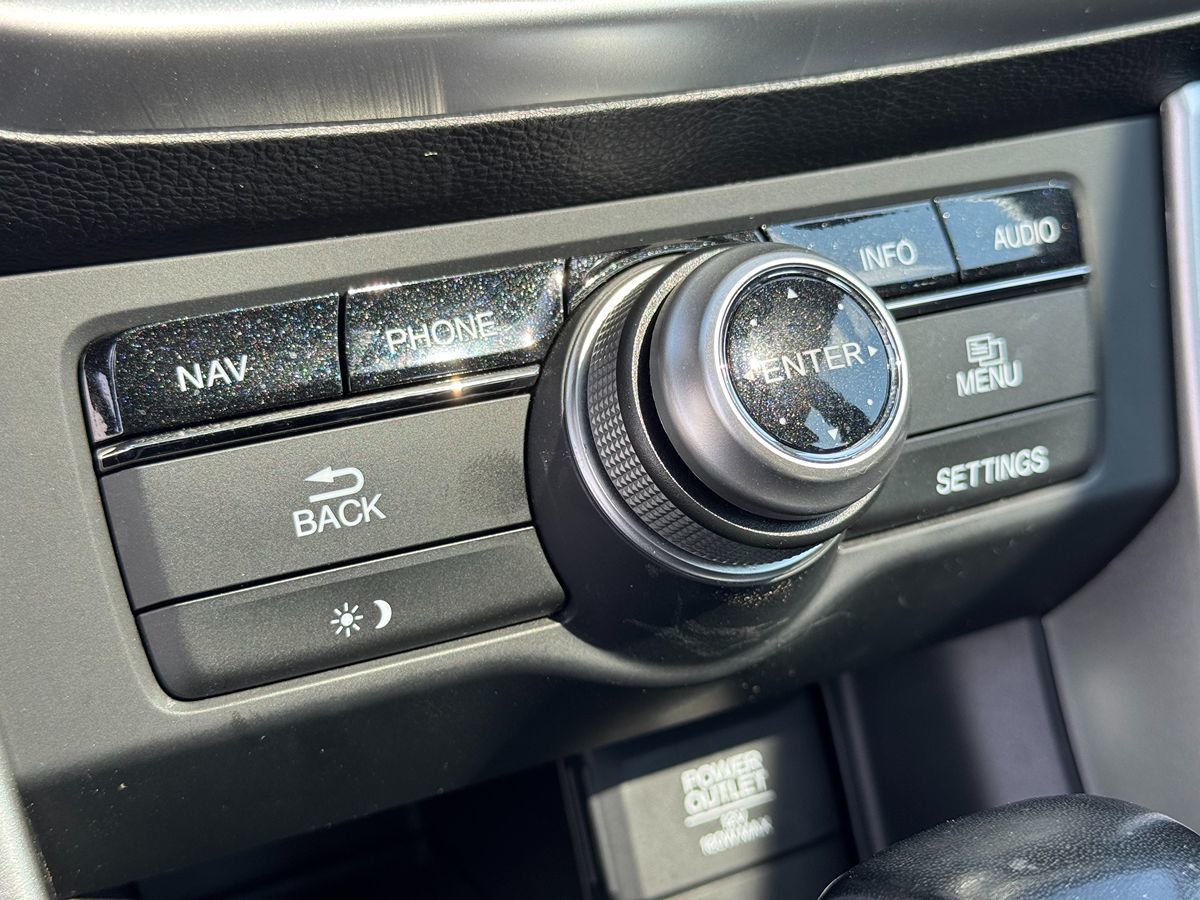 2014 Honda Accord Hybrid Touring photo 47