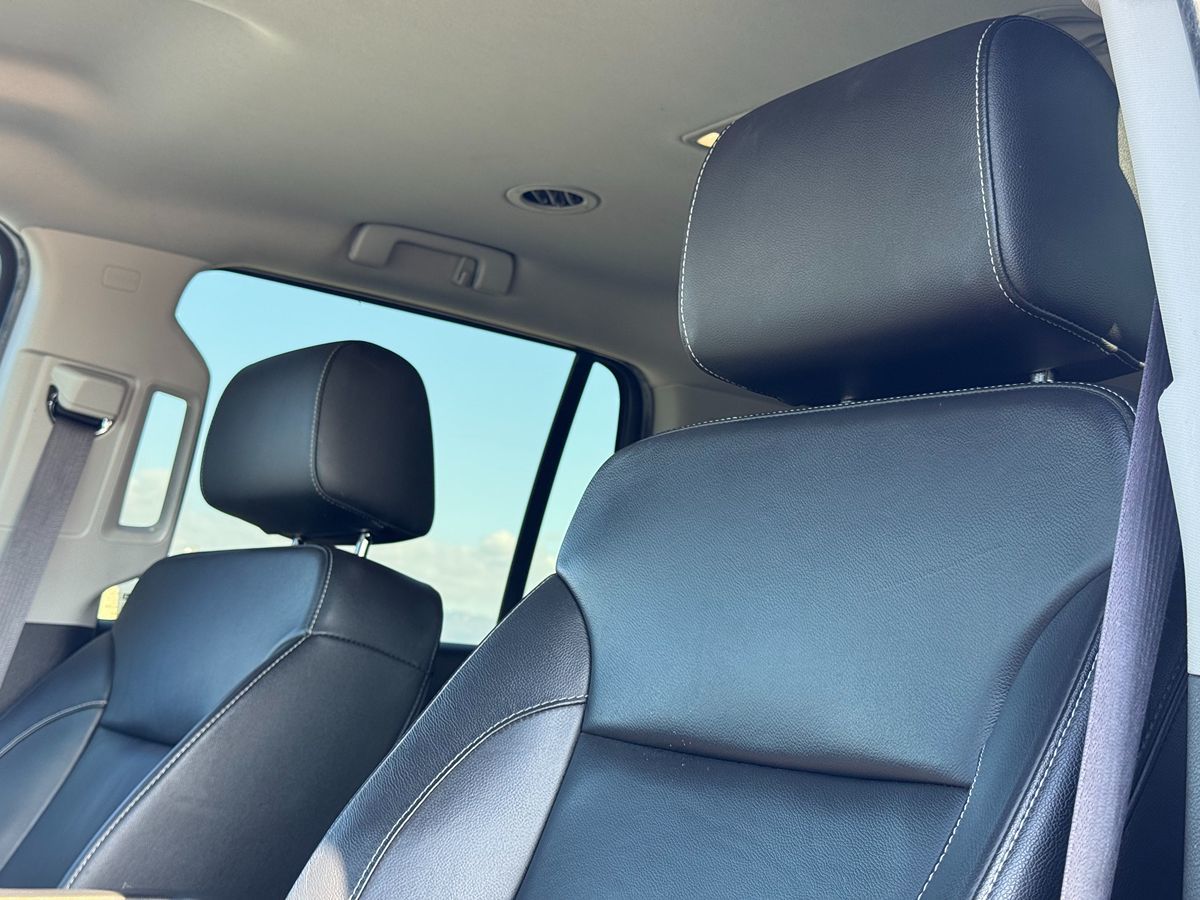 2017 Chevrolet Tahoe LT photo 27