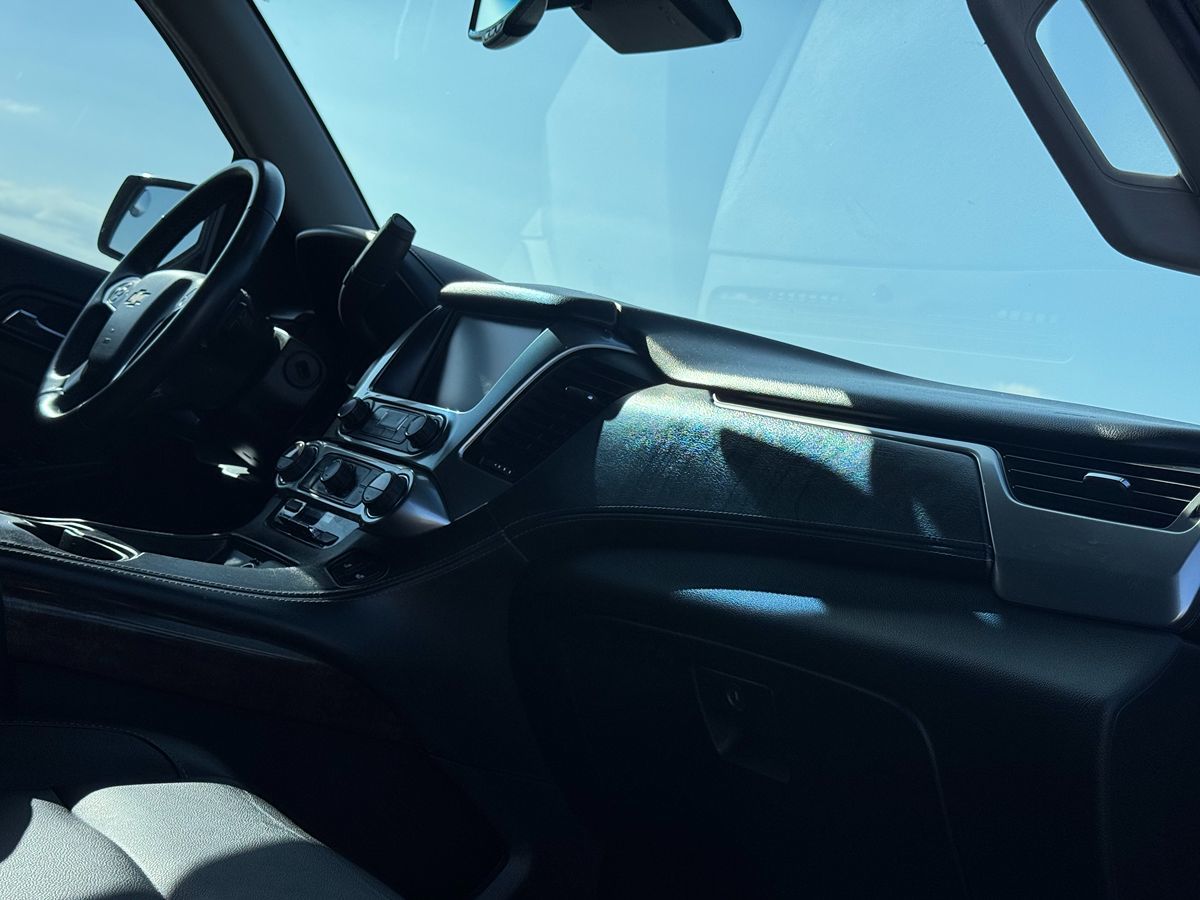 2017 Chevrolet Tahoe LT photo 41