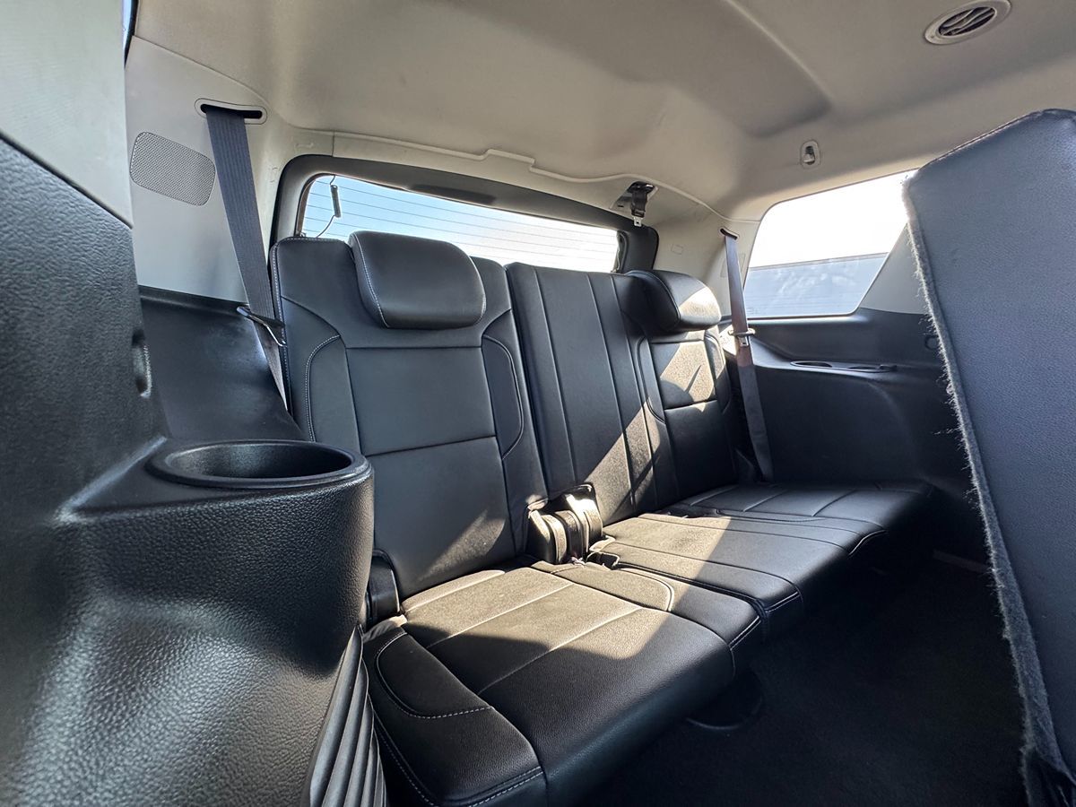 2017 Chevrolet Tahoe LT photo 46
