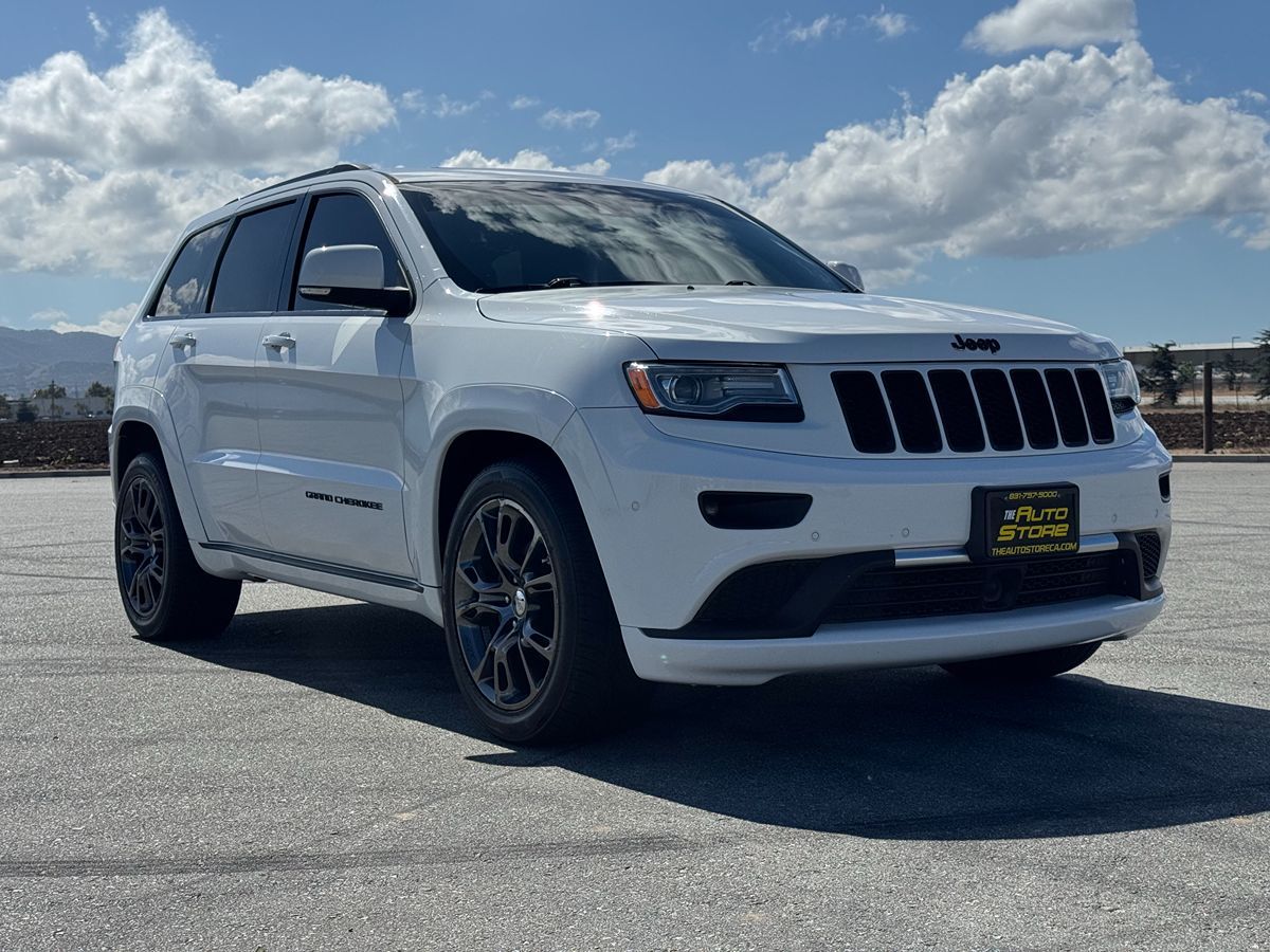 2015 Jeep Grand Cherokee Summit photo 11
