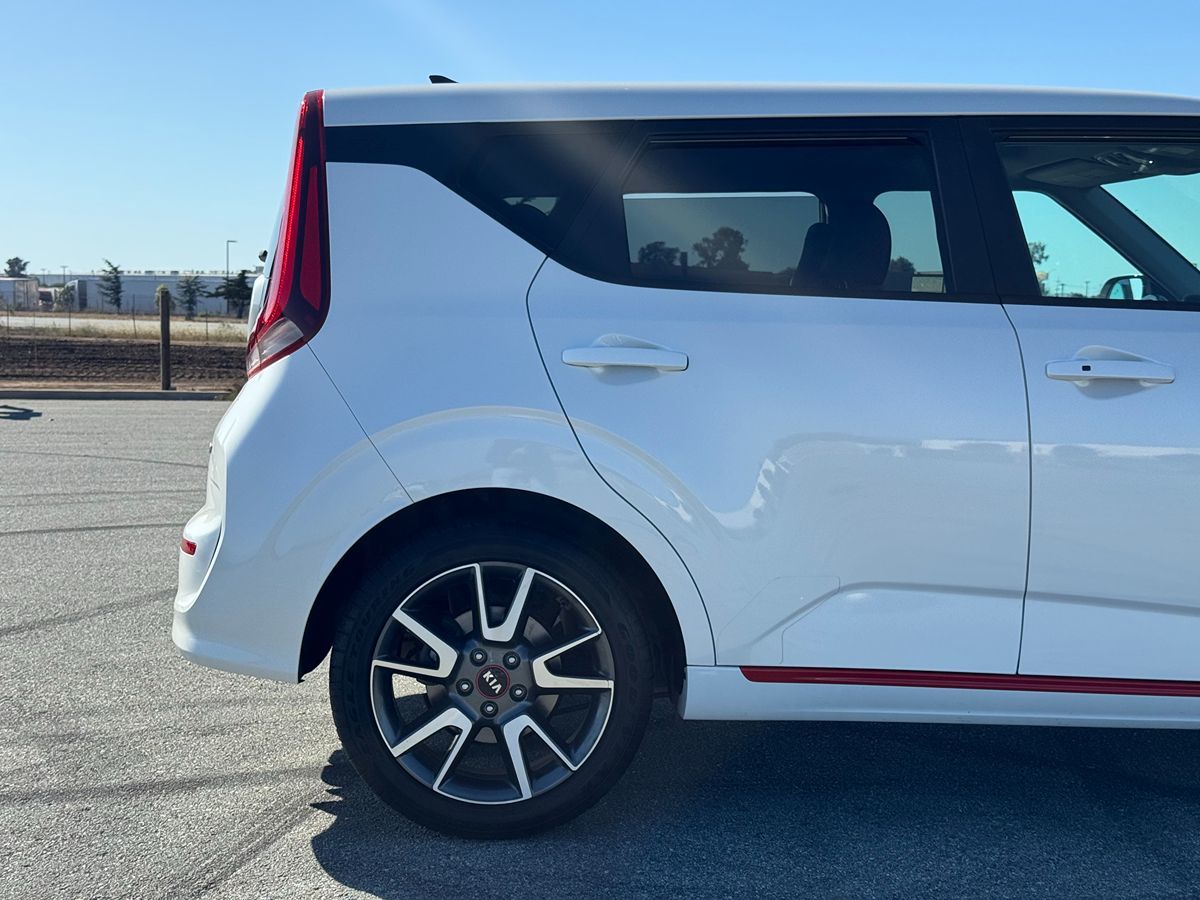 2021 Kia Soul Turbo - Photo 8