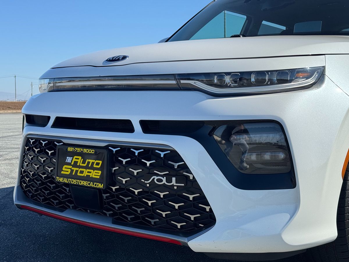 2021 Kia Soul Turbo - Photo 13