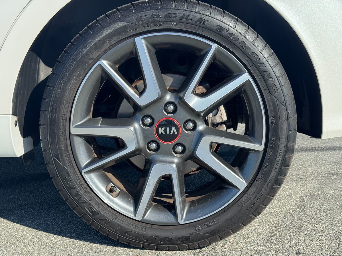 2021 Kia Soul Turbo - Photo 16