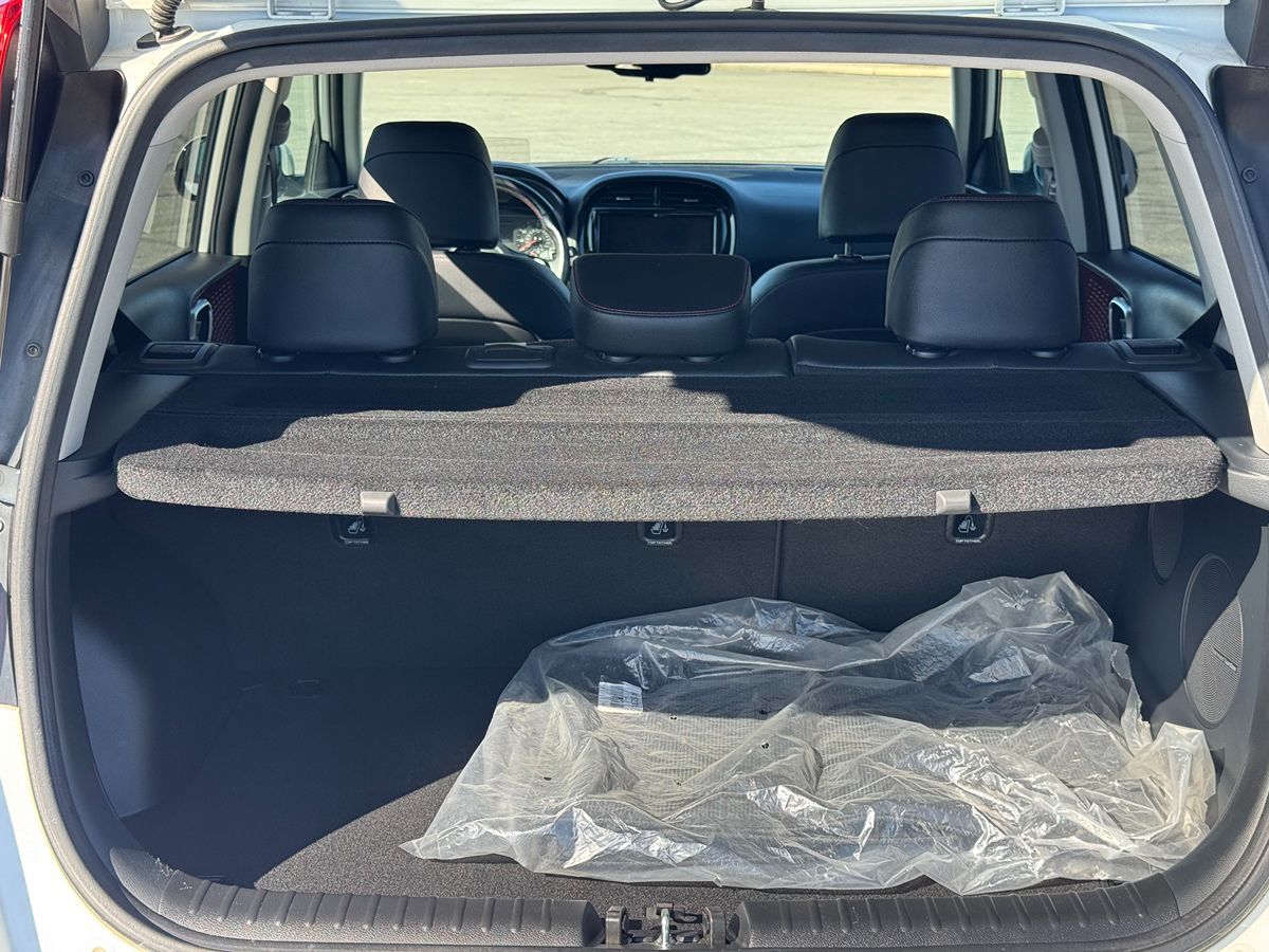 2021 Kia Soul Turbo - Photo 21